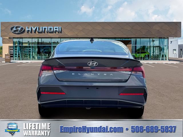 New 2026 Hyundai Elantra Sport FWD image 6