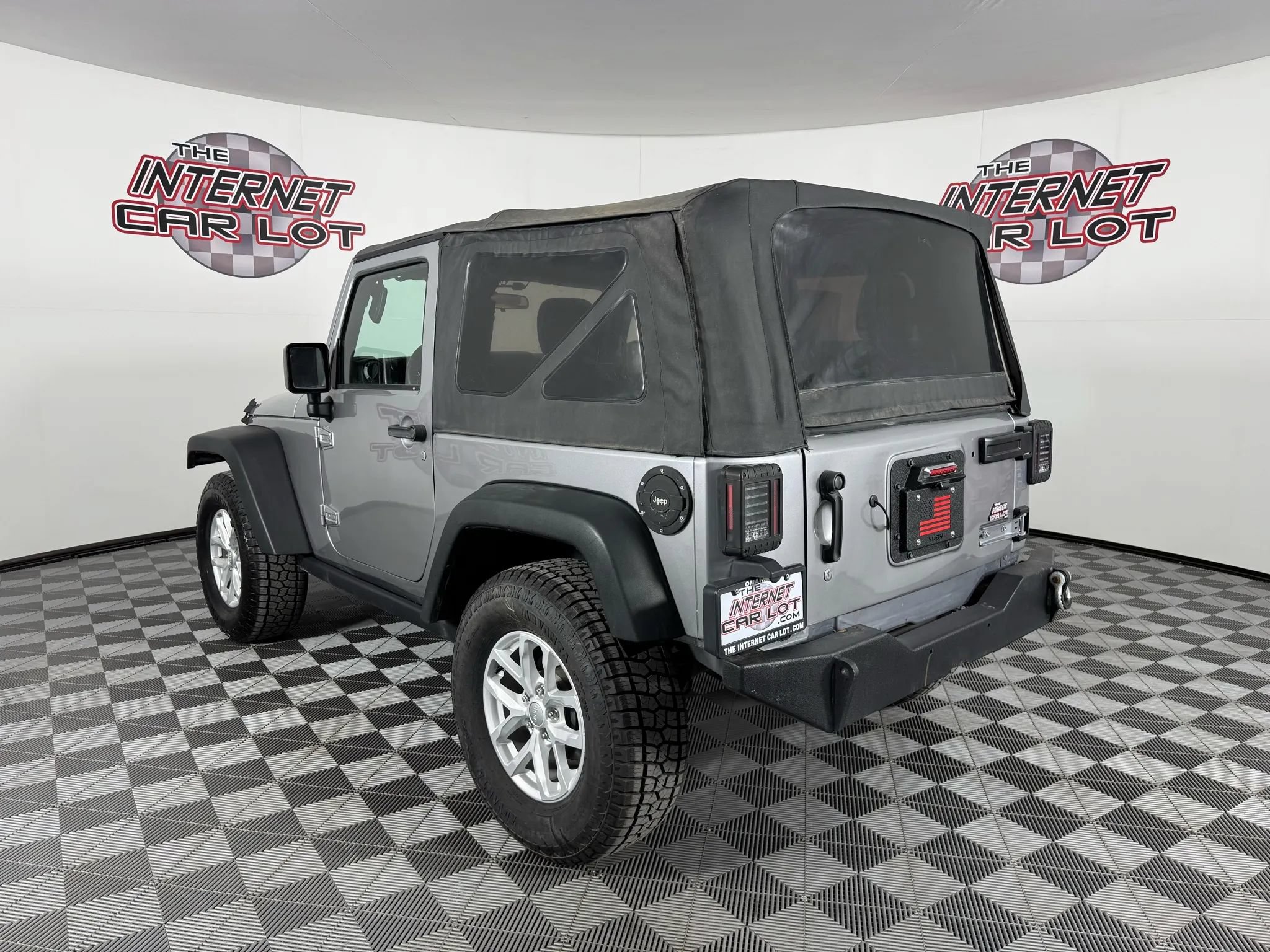 Used 2015 Jeep Wrangler Sport AWD/4WD image 5