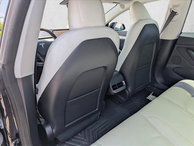 Used 2023 Tesla Model 3 Standard Range RWD image 22