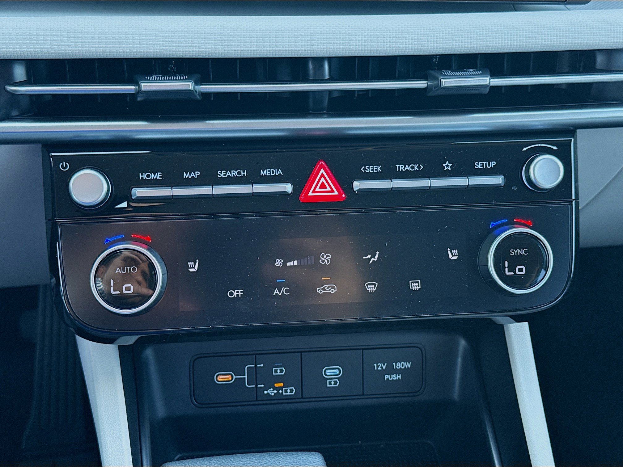 New 2026 Hyundai Tucson SEL image 12