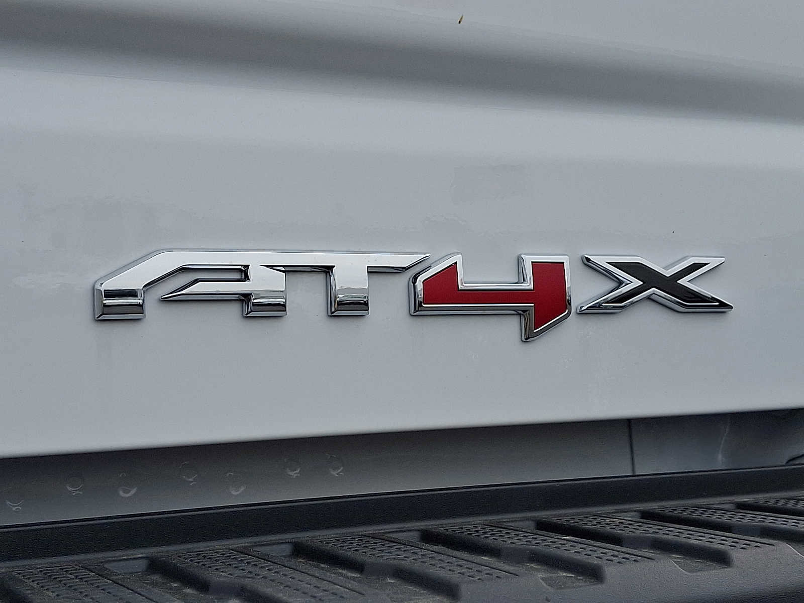 New 2026 GMC Sierra 1500 AT4X image 23