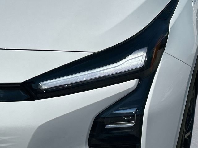 New 2027 Chevrolet Bolt RS FWD image 9