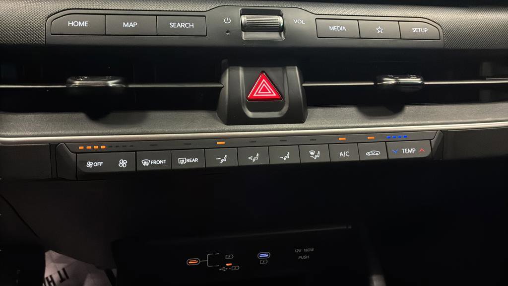 Certified 2025 Kia K4 image 20