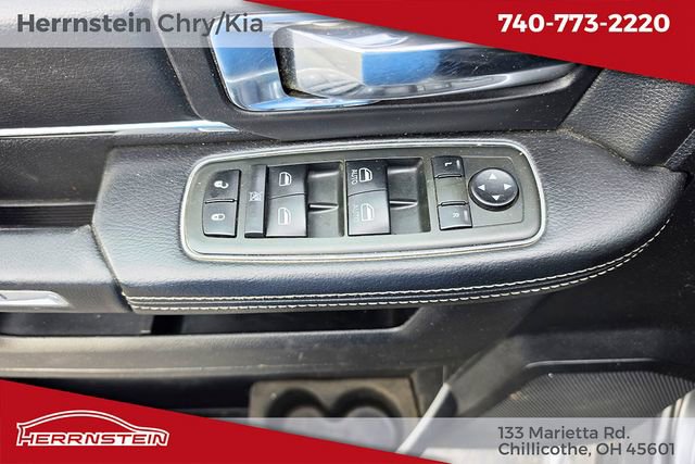 Used 2013 RAM 1500 Laramie w/ Convenience Group AWD/4WD image 15