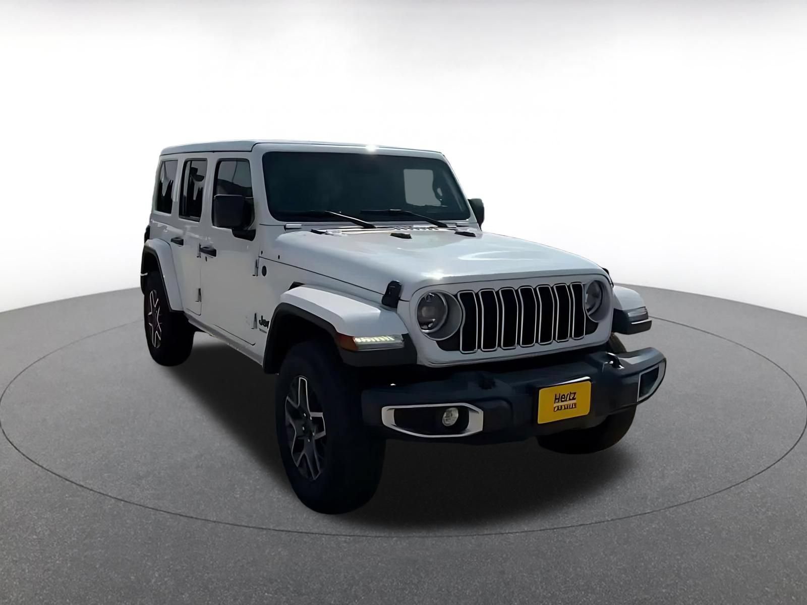 Used 2025 Jeep Wrangler Unlimited Sahara AWD/4WD image 3
