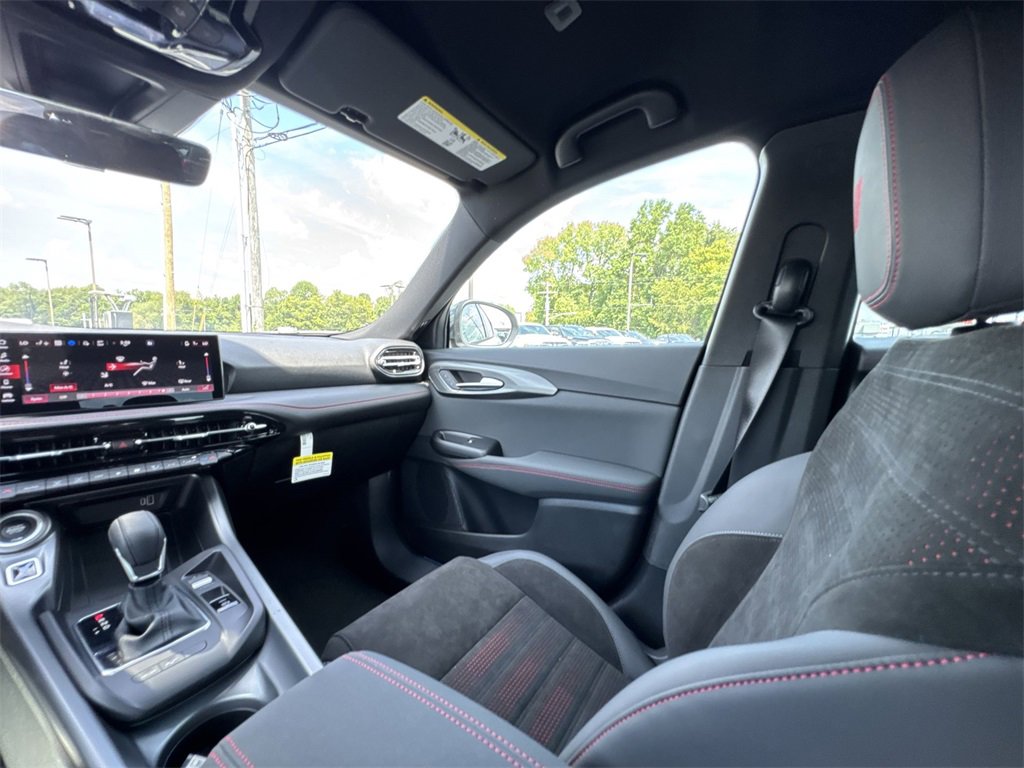 New 2025 Dodge Hornet GT w/ Track Pack image 11