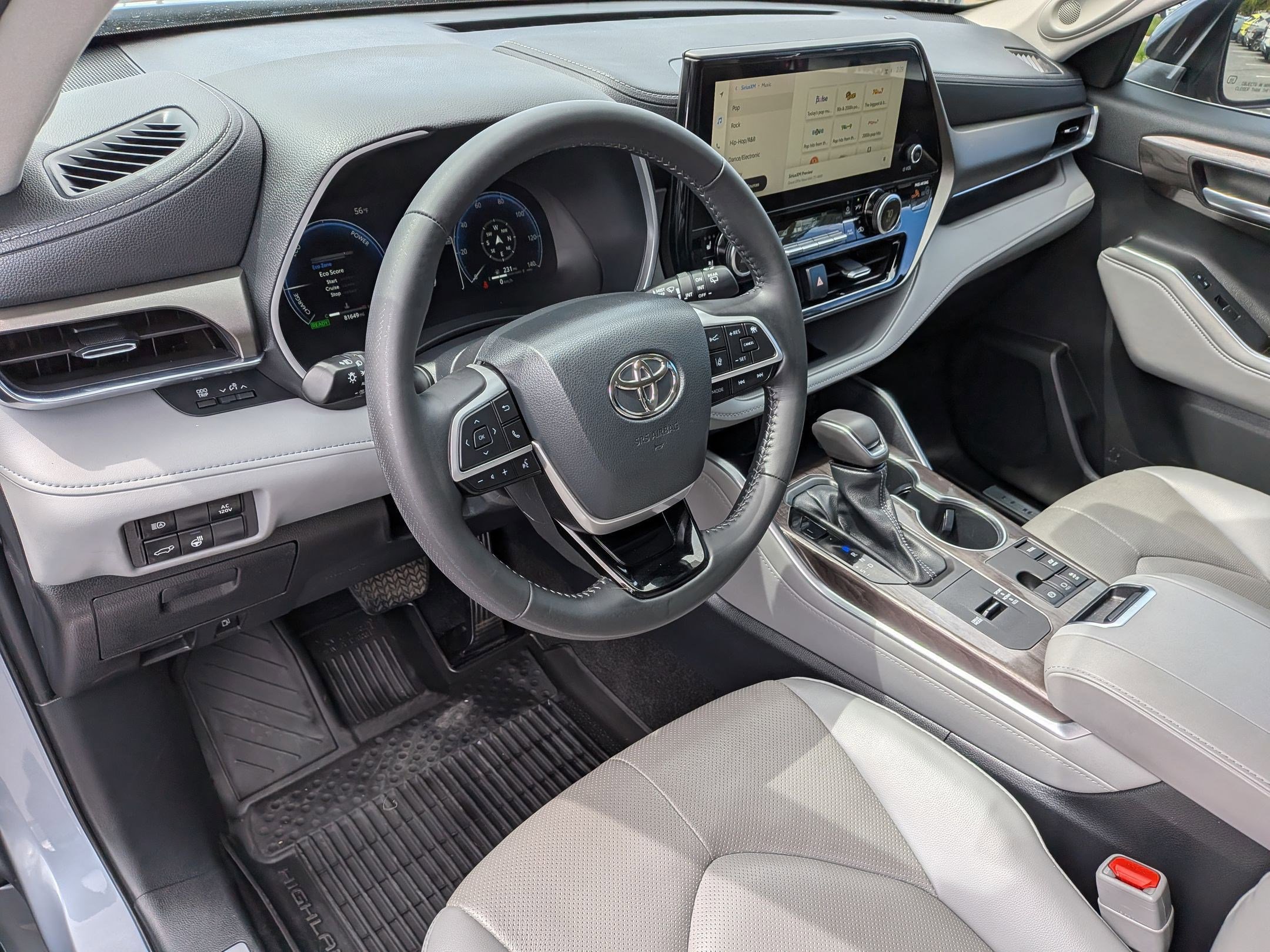 Used 2023 Toyota Highlander Limited AWD/4WD image 15