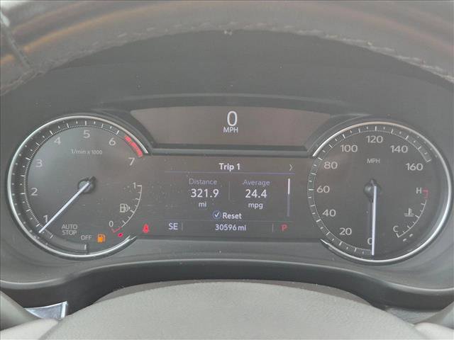 Used 2023 Cadillac XT4 Luxury FWD image 11