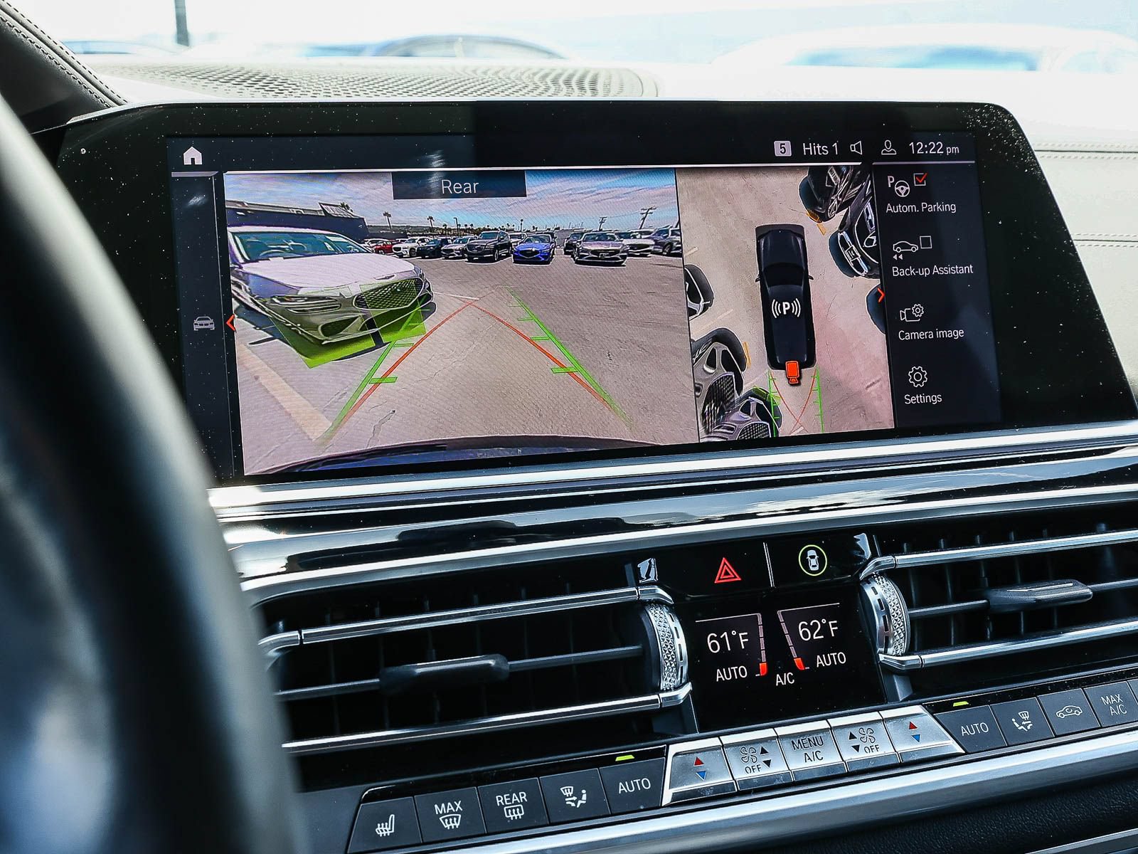 Used 2021 BMW X7 M50i AWD/4WD image 25