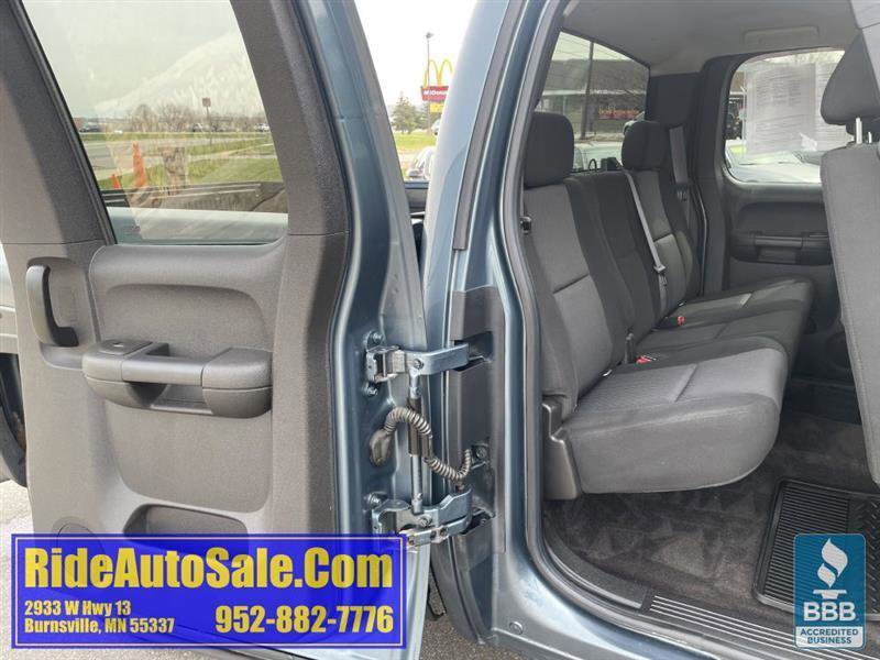 Used 2011 Chevrolet Silverado 1500 LT w/ All-Star Edition RWD image 16