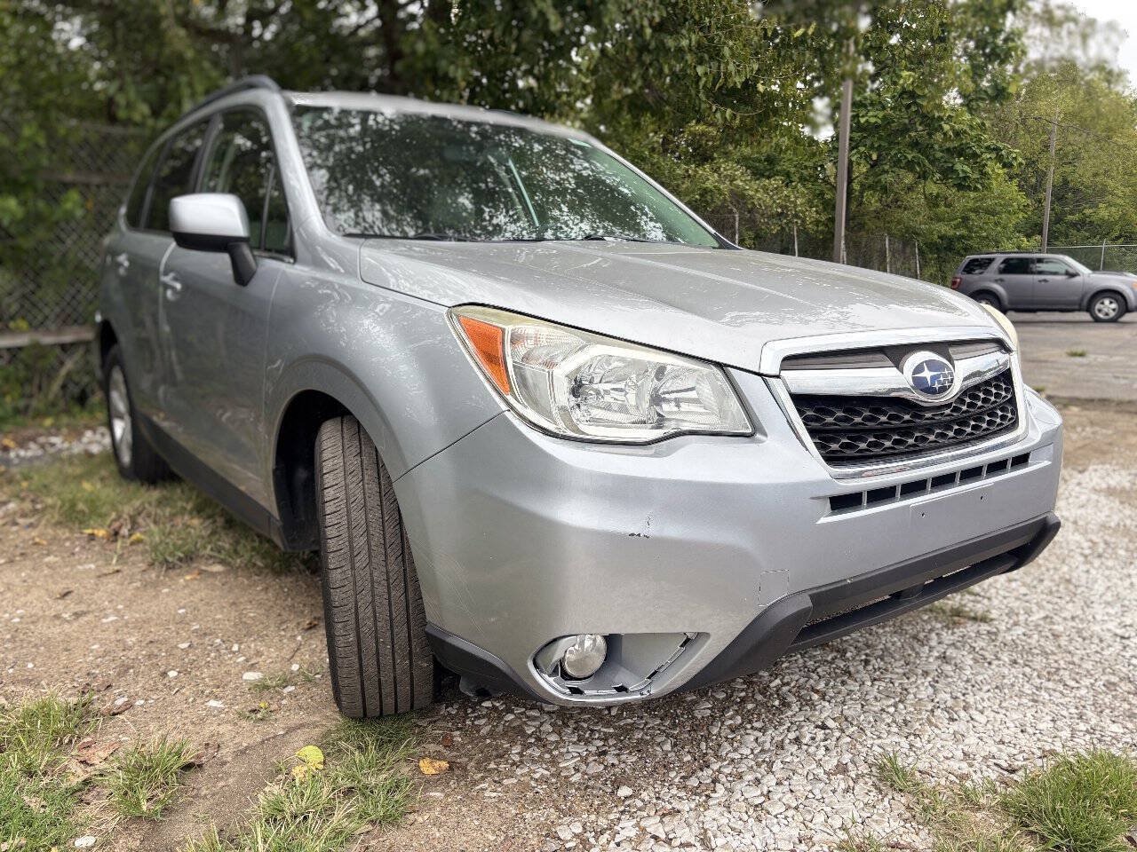 Used 2014 Subaru Forester 2.5i Limited AWD/4WD image 7