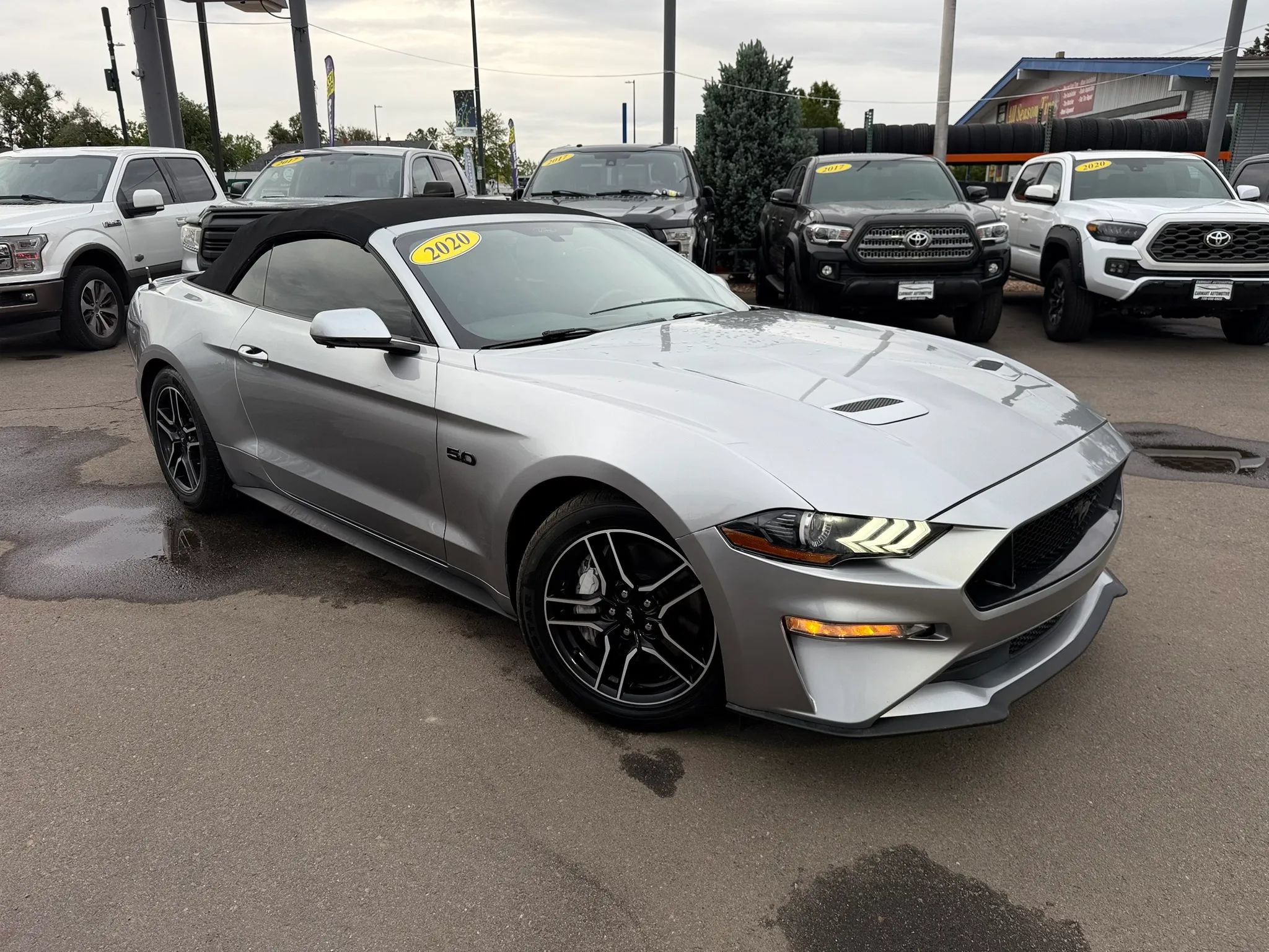 Used 2020 Ford Mustang GT Premium RWD image 3