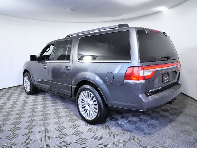 Used 2016 Lincoln Navigator L Reserve AWD/4WD image 6