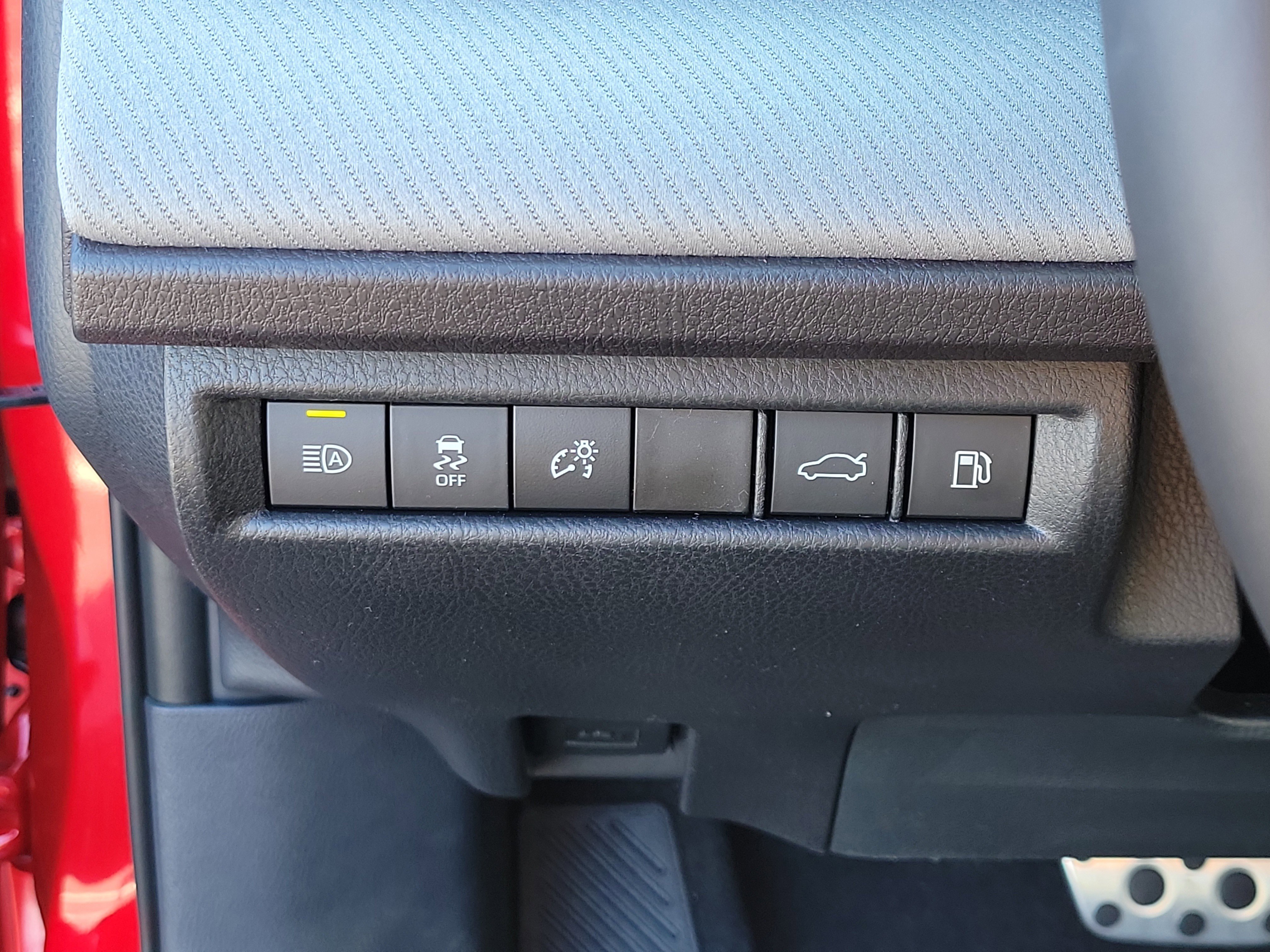 Used 2026 Toyota Camry LE image 26