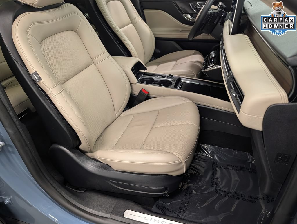 Used 2025 Lincoln Corsair Grand Touring AWD/4WD image 31