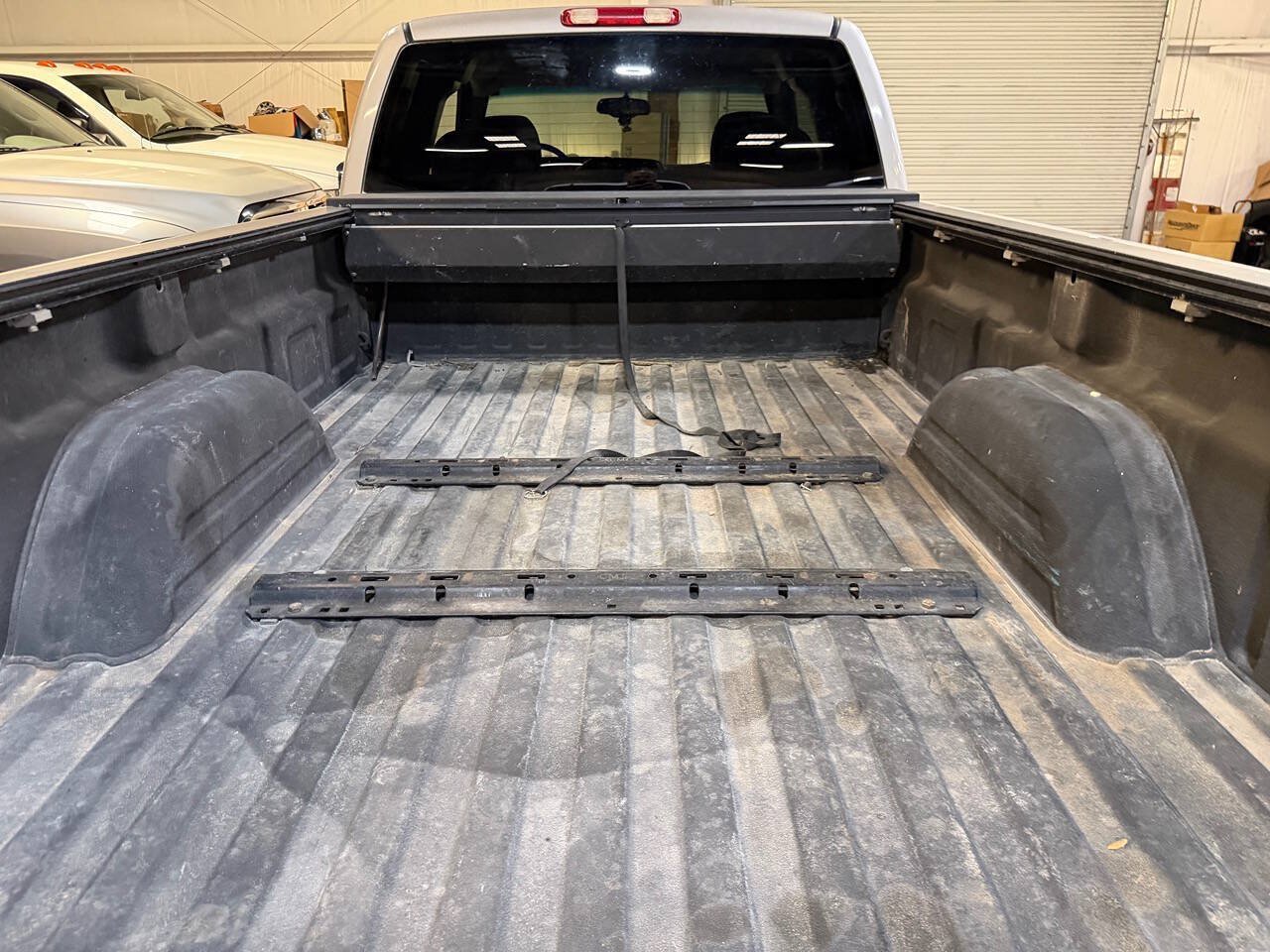 Used 2006 Chevrolet Silverado 2500 LT w/ Skid Plate Package AWD/4WD image 14