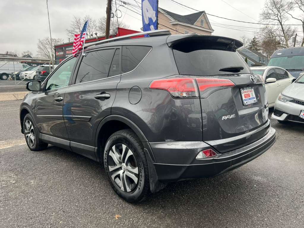 Used 2018 Toyota RAV4 LE w/ All Weather Liner Package image 7