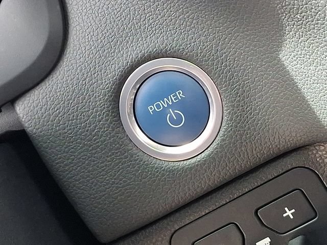 Used 2024 Toyota Tundra Limited AWD/4WD image 23