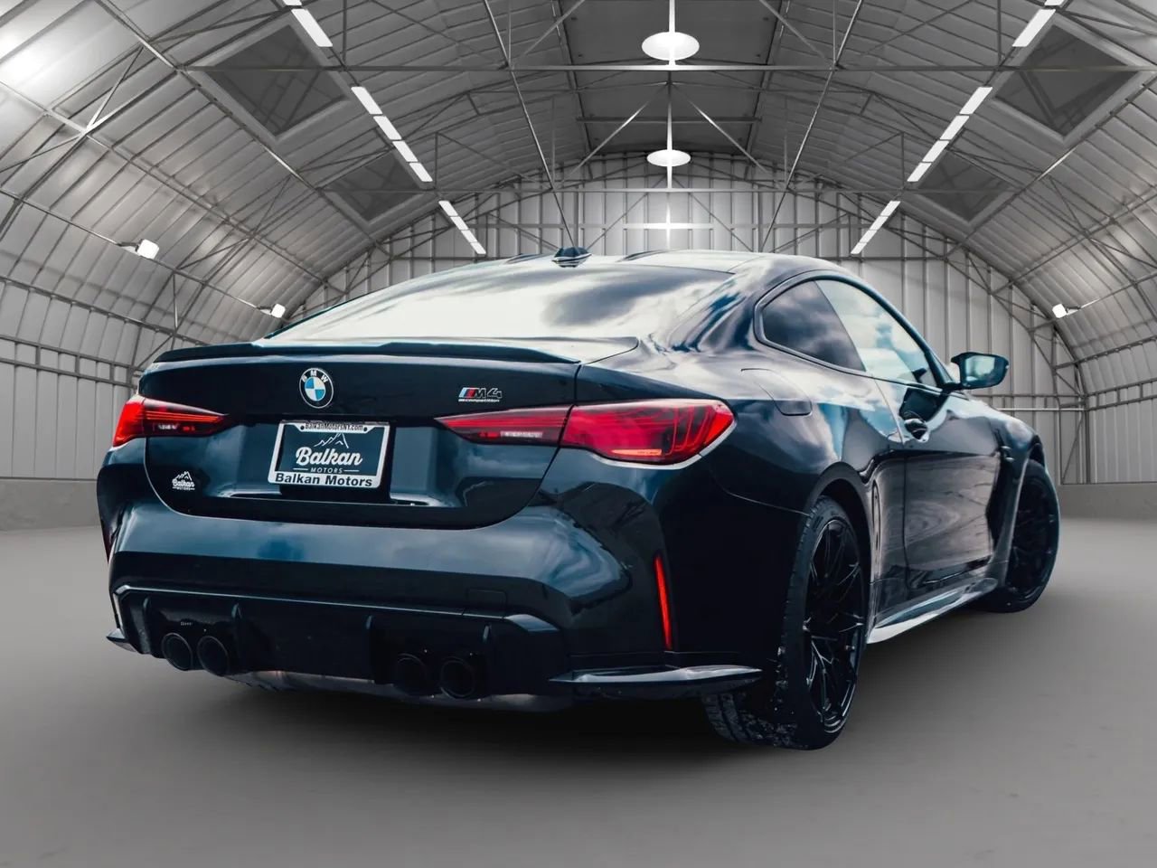 Used 2025 BMW M4 Competition w/ Executive Package image 33