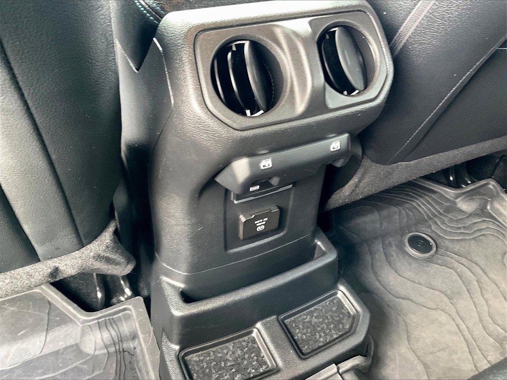 Used 2024 Jeep Wrangler Unlimited Sahara w/ Safety Group image 26