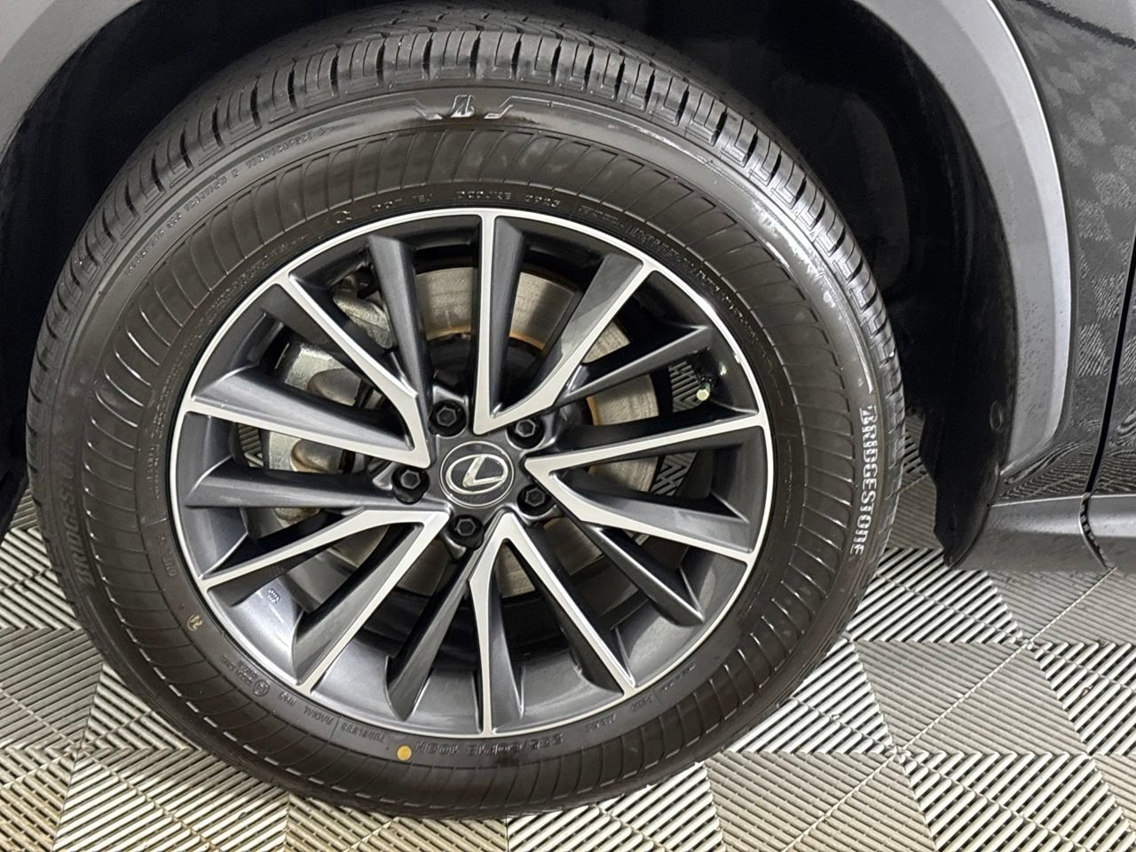 Used 2024 Lexus NX 350 AWD image 37