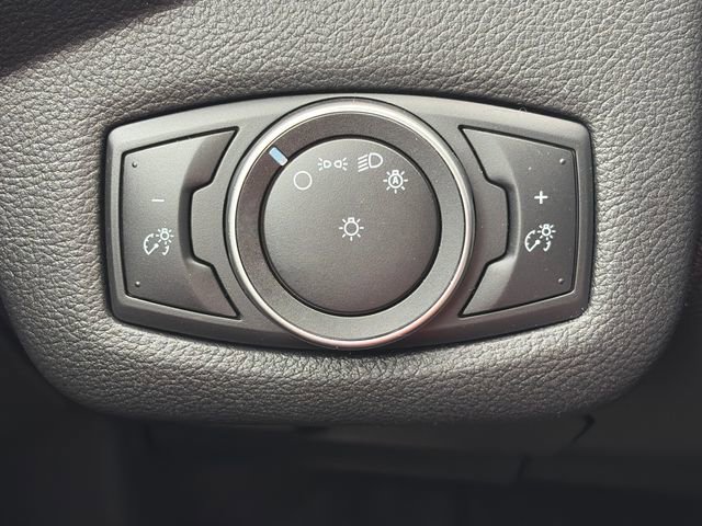 Used 2017 Ford C-MAX SE image 48