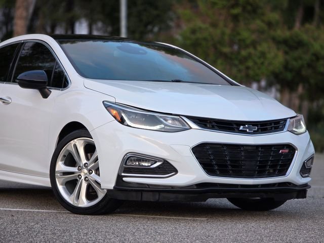 Used 2018 Chevrolet Cruze Premier image 28