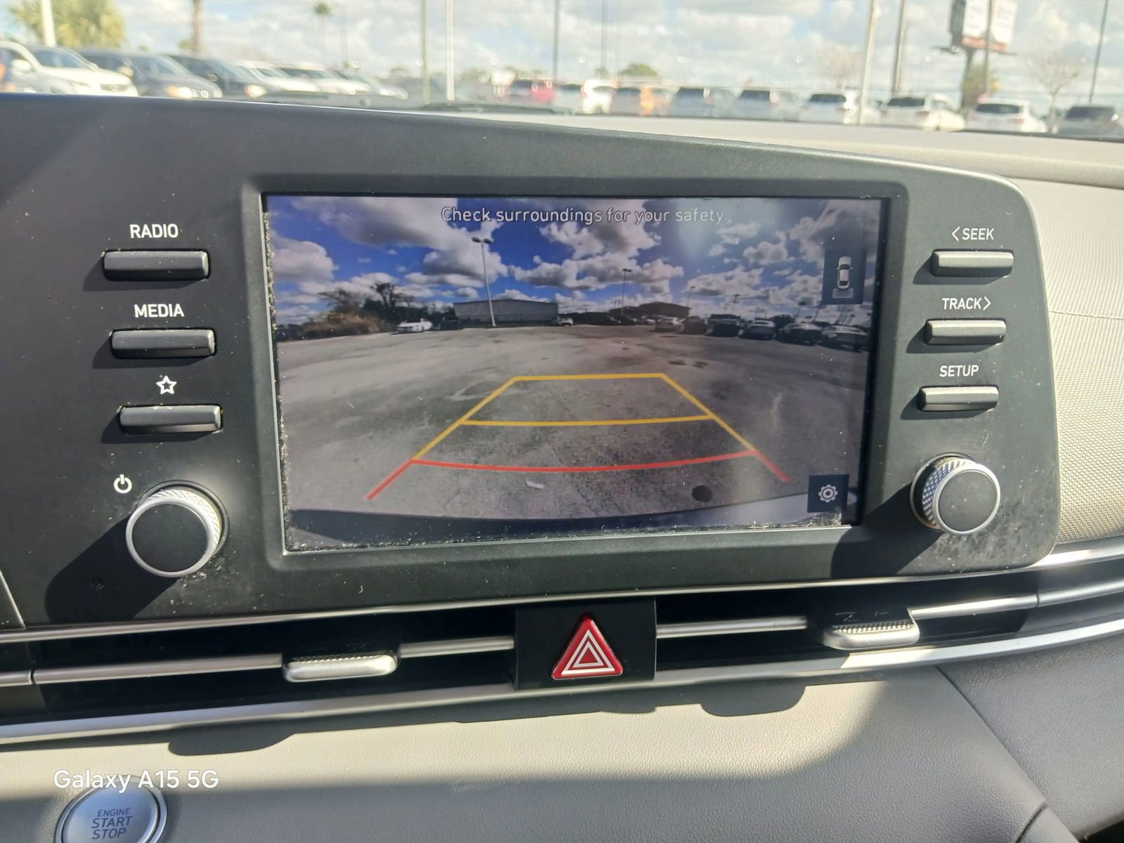 Used 2023 Hyundai Elantra SEL image 32
