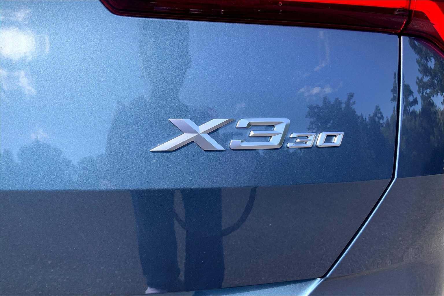 Used 2026 BMW X3 xDrive30i w/ Premium Package AWD/4WD image 14