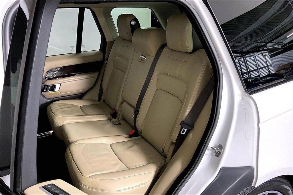 Used 2022 Land Rover Range Rover Westminster Edition image 25