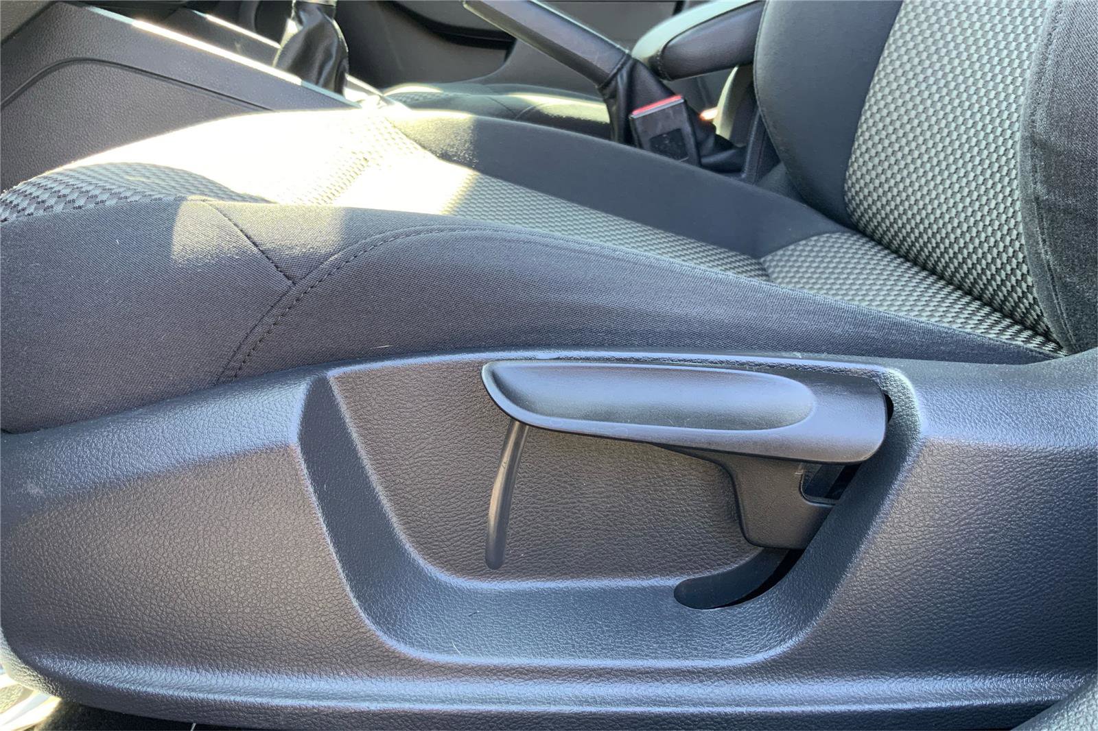 Used 2013 Volkswagen Jetta S image 19