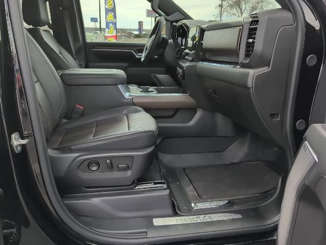 Used 2025 Chevrolet Silverado 1500 W/T w/ Trailering Package image 19