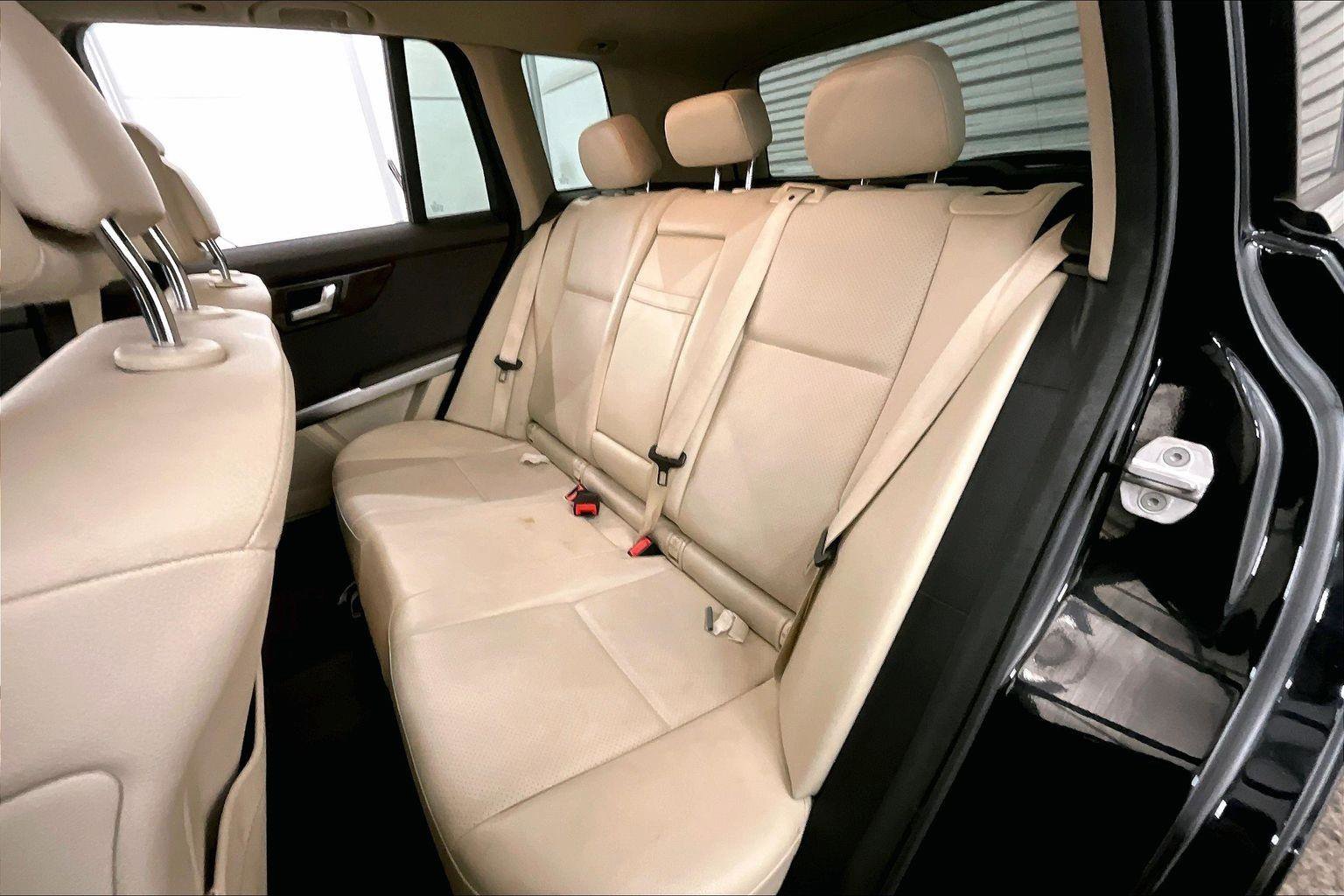 Used 2015 Mercedes-Benz GLK 350 4MATIC image 26