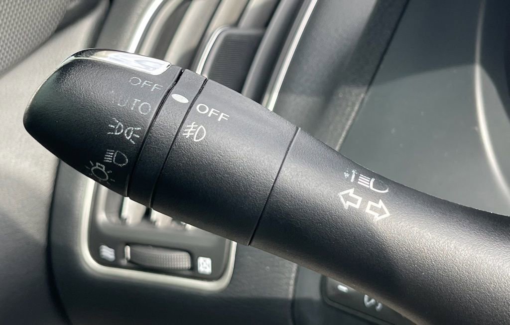 Used 2015 INFINITI Q50 Premium w/ Navigation Package RWD image 21