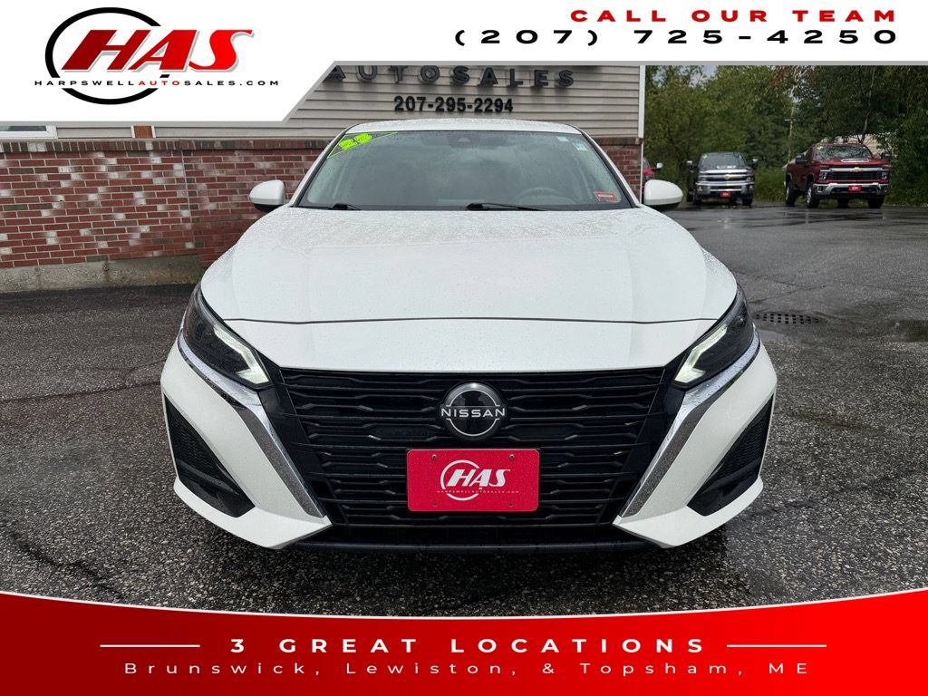Used 2023 Nissan Altima 2.5 SV AWD/4WD image 9