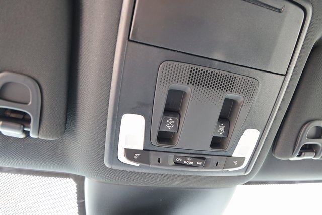 New 2025 Honda Pilot Black Edition image 28