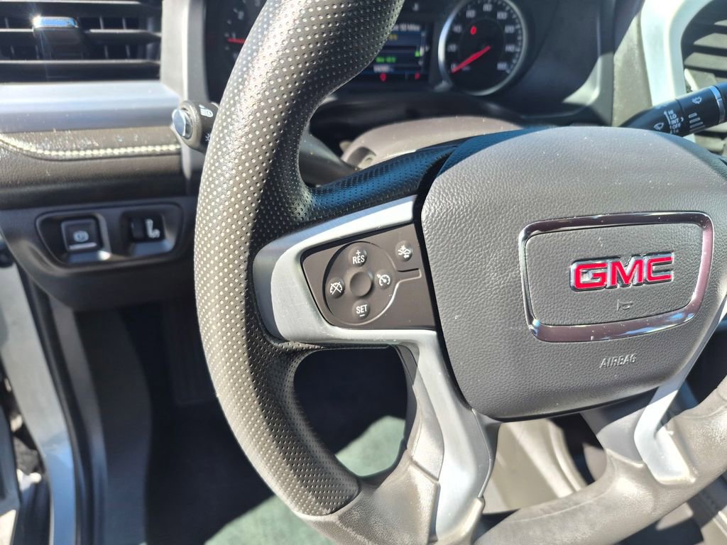 Used 2023 GMC Acadia SLE w/ Driver Convenience Package image 15