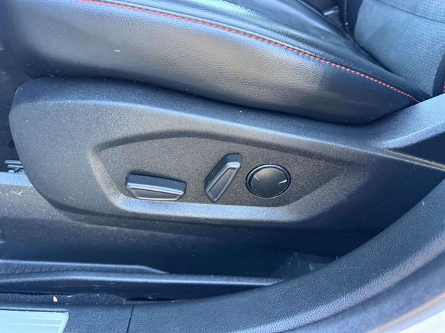 Used 2023 Ford Edge ST-Line image 36