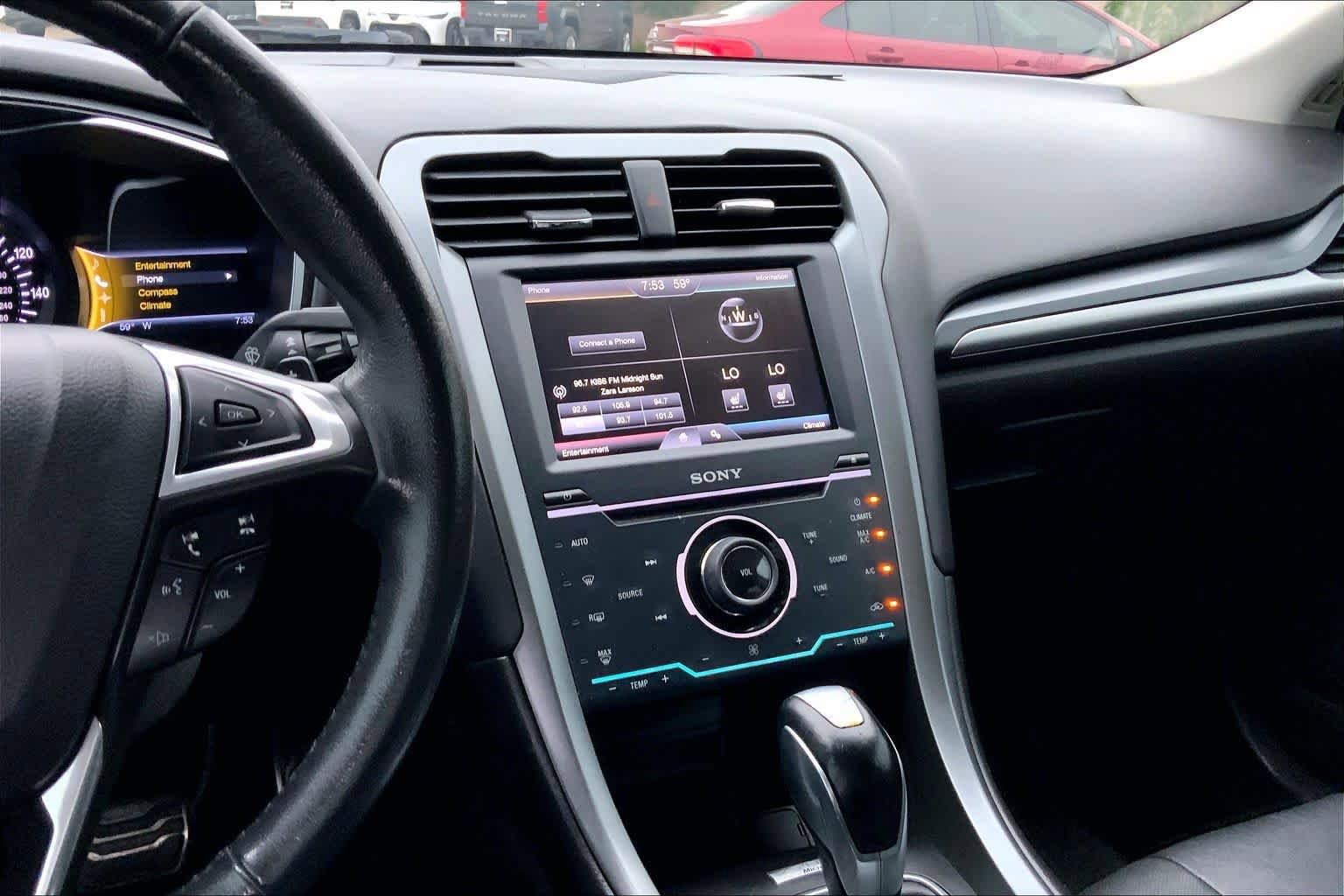 Used 2014 Ford Fusion Titanium FWD image 7