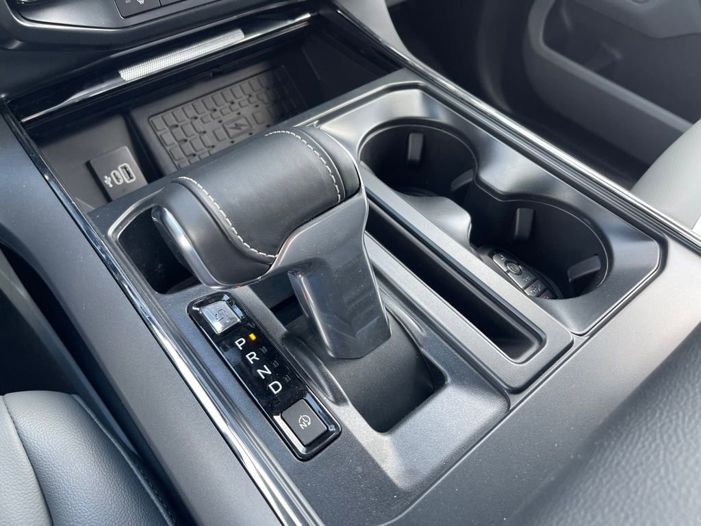 New 2025 Ford F150 Lightning Flash image 13