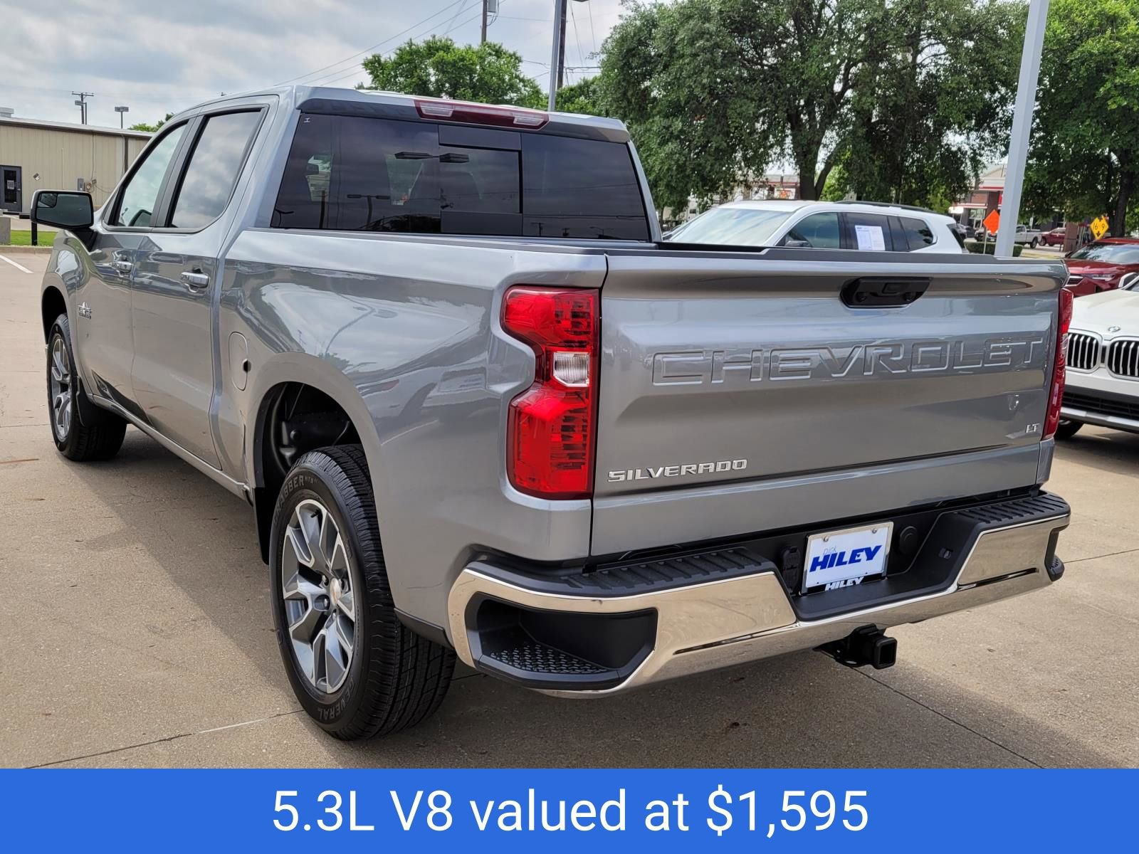 New 2026 Chevrolet Silverado 1500 LT w/ Texas Edition Plus RWD video 3