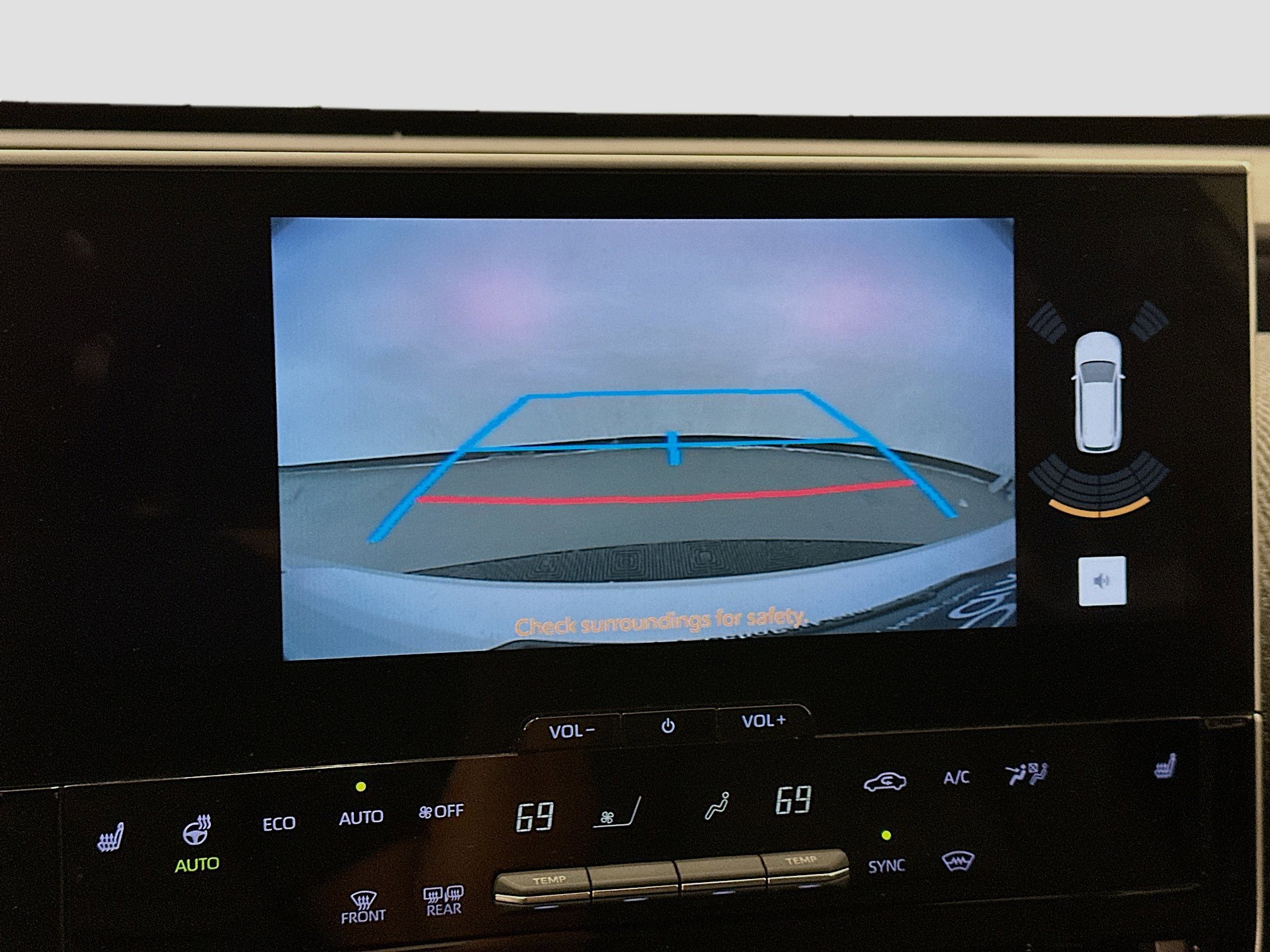 Used 2023 Toyota bZ4X XLE w/ Weather Package image 23