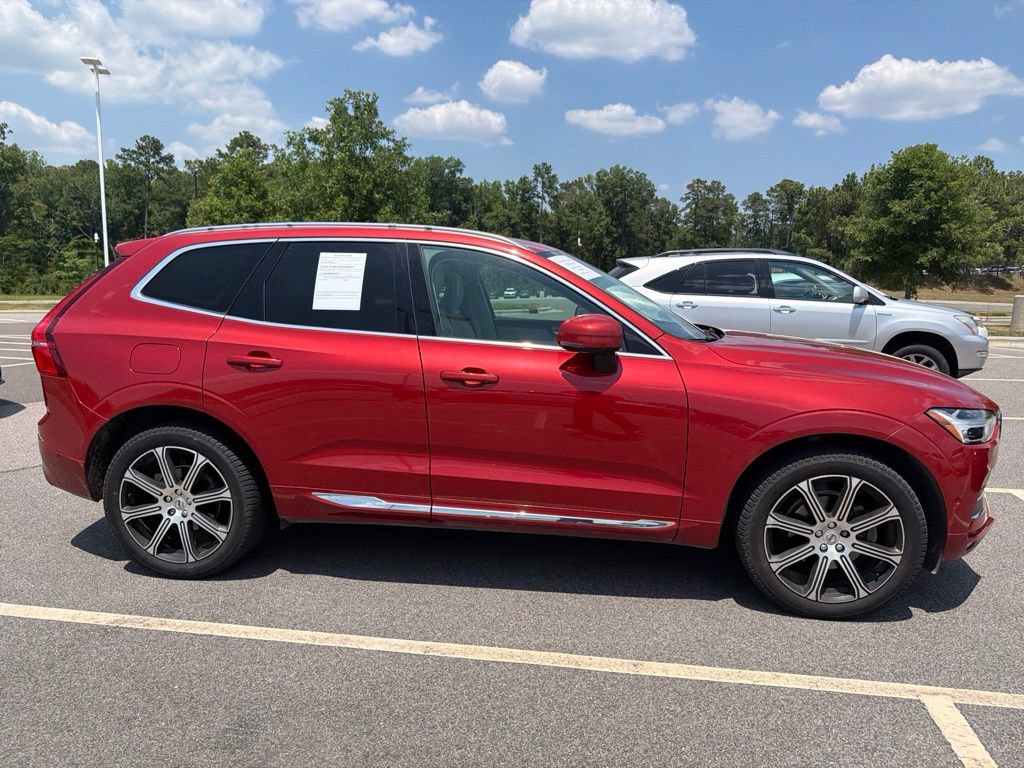 Used 2018 Volvo XC60 T5 Inscription w/ Convenience Package AWD/4WD image 4