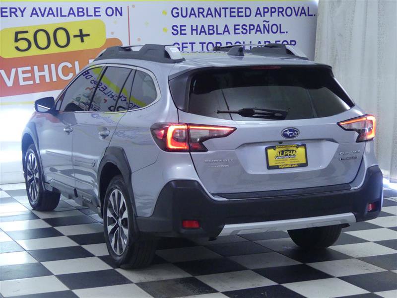 Used 2025 Subaru Outback Touring XT AWD/4WD image 5