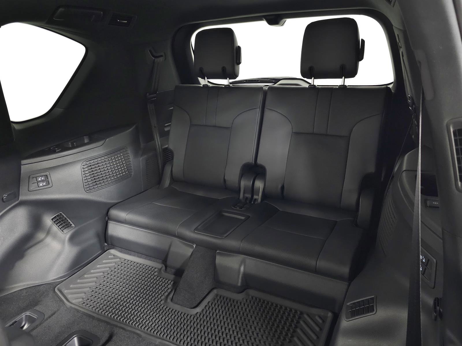Certified 2025 Lexus LX 700h Overtrail AWD/4WD image 41