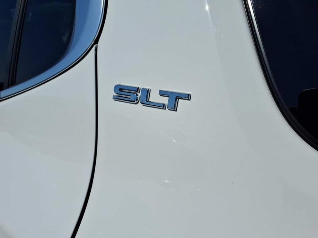 Used 2019 GMC Acadia SLT FWD image 19