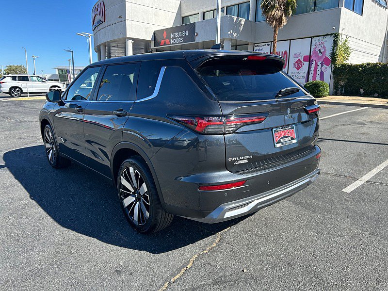 New 2026 Mitsubishi Outlander SE FWD image 5