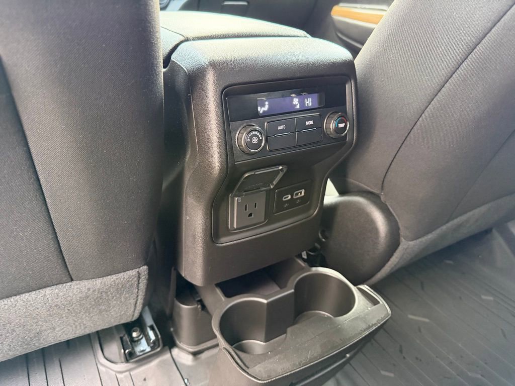 Certified 2023 GMC Acadia SLE w/ Driver Convenience Package FWD image 13