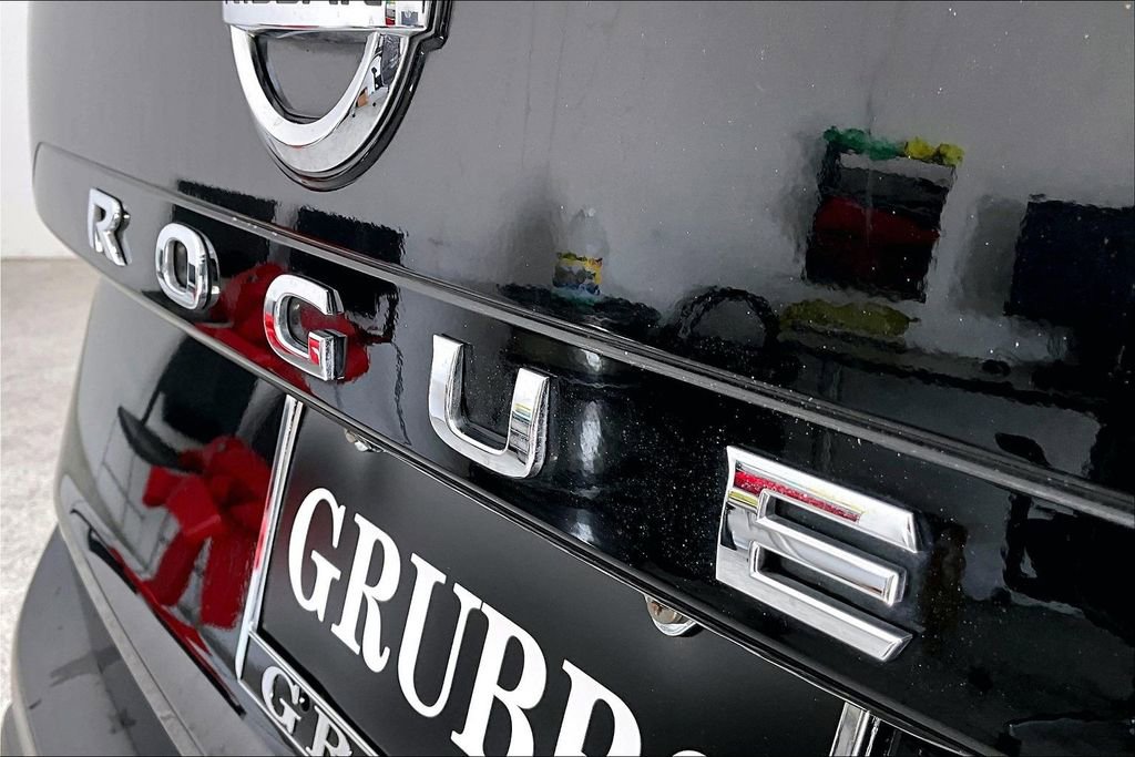 Used 2021 Nissan Rogue S image 41