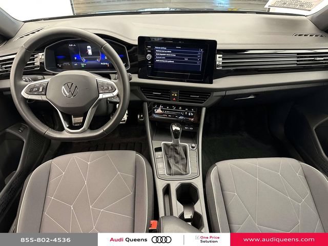 Used 2025 Volkswagen Jetta Sport FWD image 12